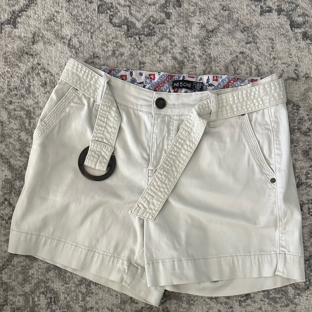One 5 One Whitney Belted Short Size 8 (Belt optional)